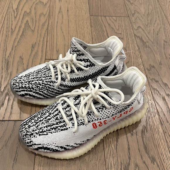 Adidas Yeezy Boost 350 v2 zebra - Picture 2 of 3